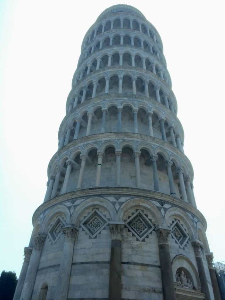 View of the leaning tower of Pisa from the base.