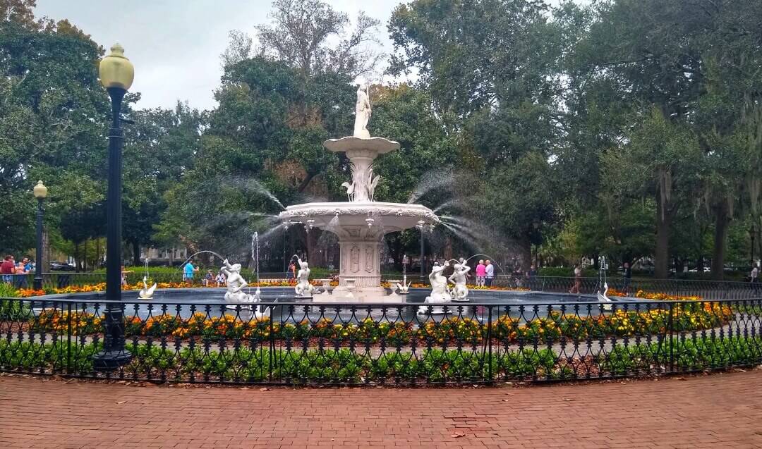 Large fountain in a park in Savannah Georgia