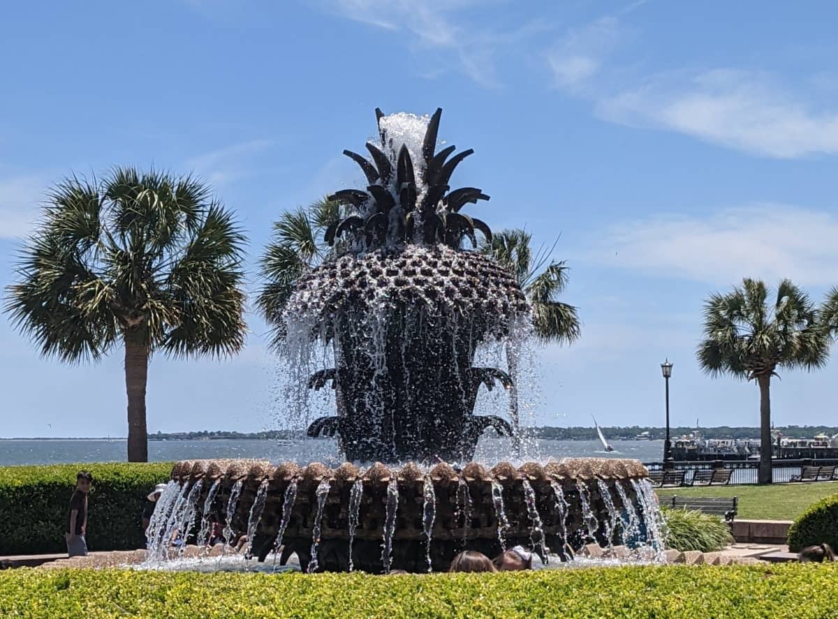 Fountain with a large pineapple on top in waterfront park in Charleston, South Carolina.