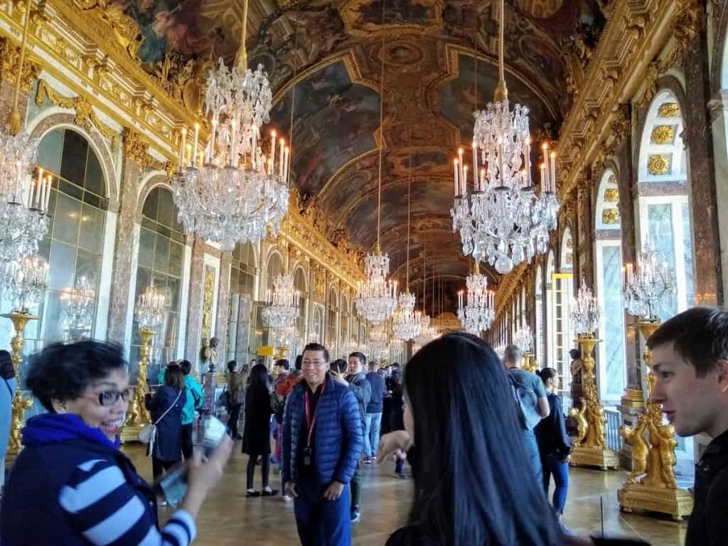 The Hall of Mirrors full of tourists