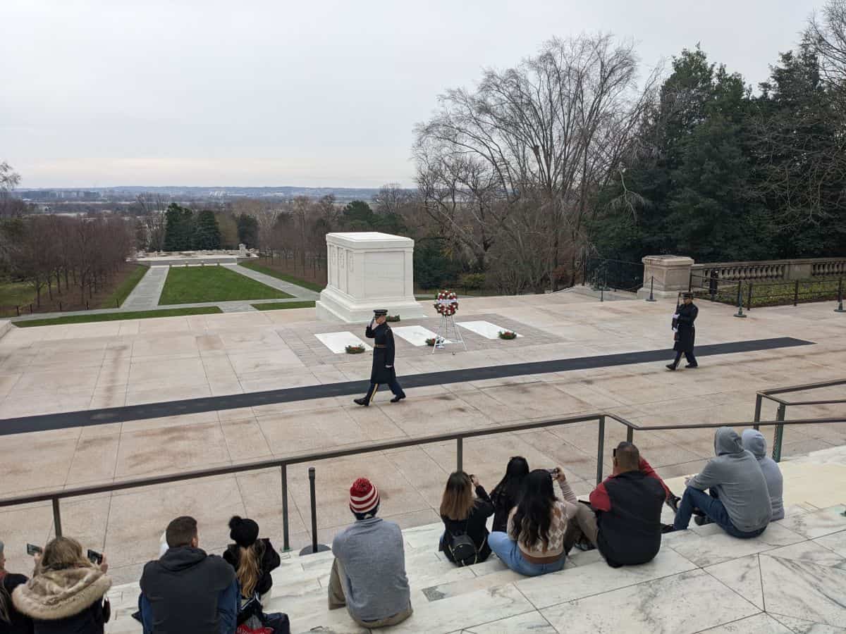 United States Army officers in front of the Tomb of the Unknowns